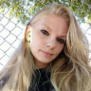 Meet your Posher, Christie